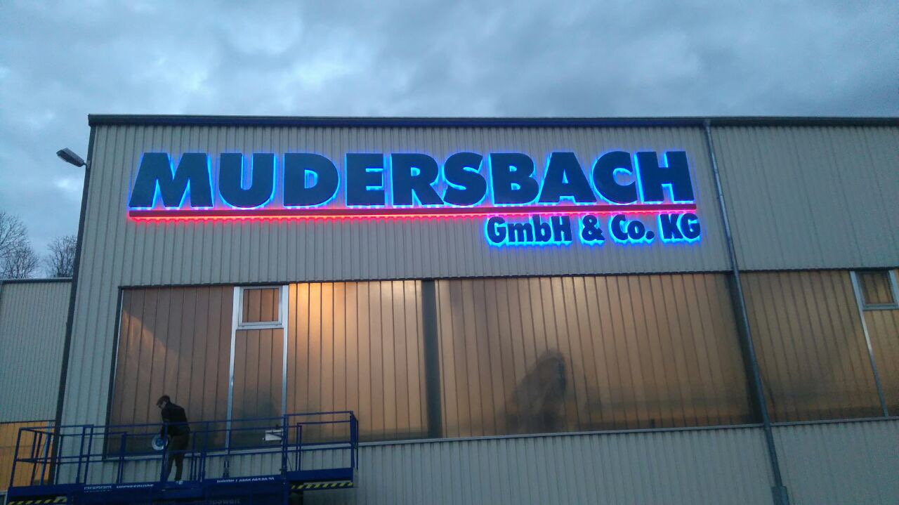 Einzelbuchstaben Profil 3 Profil 3